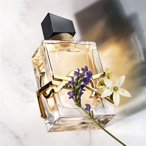 parfum libre yves saint laurent composition